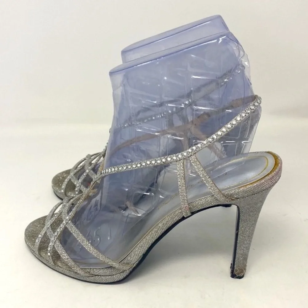 Vintage Silver glitter heels -‎ size 8.5B